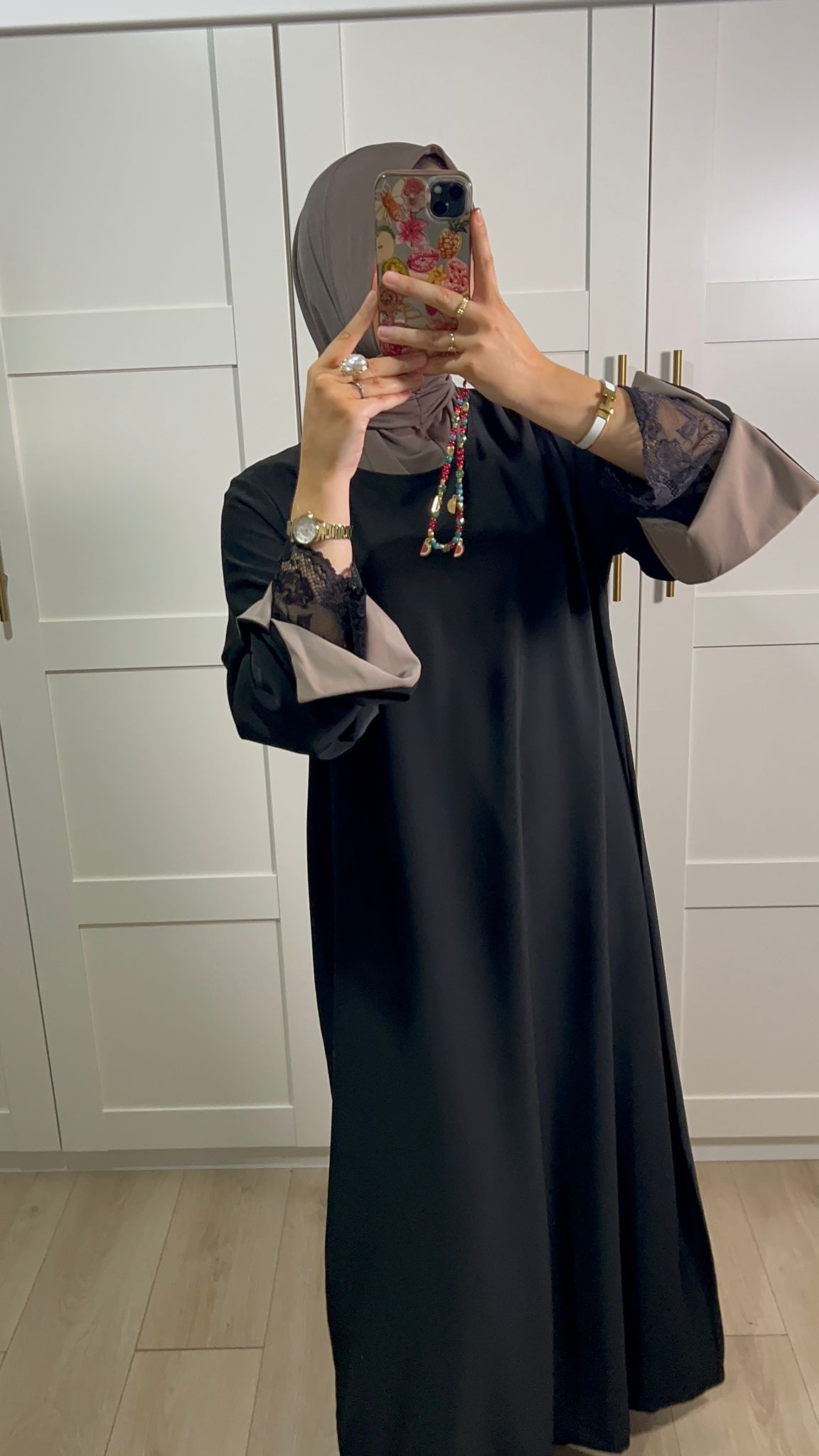Abaya Dentelle Noir et Taupe